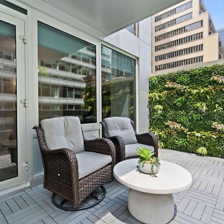 The Gotham Hotel New York Bagian luar foto