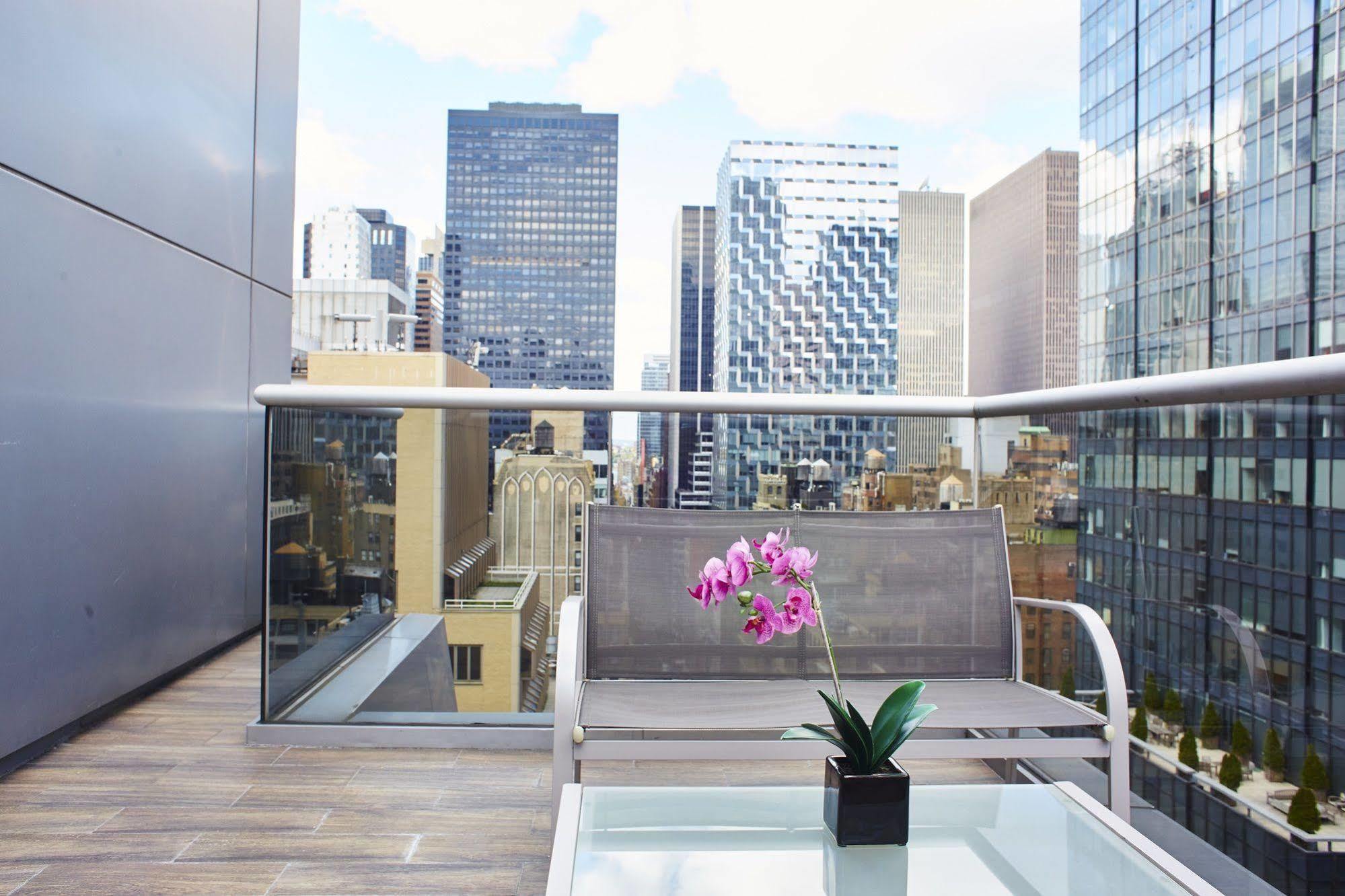 The Gotham Hotel New York Bagian luar foto